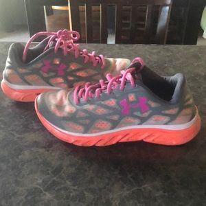 Under Armour Spun training shoes